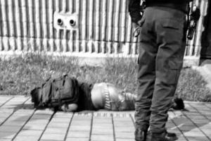 De cuatro balazos asesinaron a un hombre cuando salía de su casa