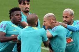 La verdad del supuesto enfrentamiento entre Vinícius y Richarlison en Brasil