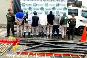 Los detenidos se hicieron pasar como trabajadores de una empresa de telecomunicaciones.