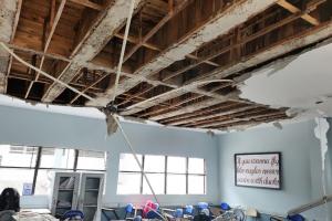 Colapso de drywall en colegio de Medellín dejó 15 estudiantes lesionados 