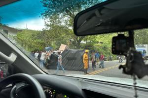 Accidente en la Autopista Medellín - Bogotá 