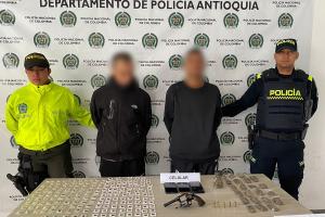 [FOTOS] Capturaron a 20 sujetos y abatieron a uno integrantes de las Autodefensas Gaitanistas en Antioquia 
