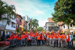 Avanzan las obras de mantenimiento para tapar los huecos en las vías de Medellín 