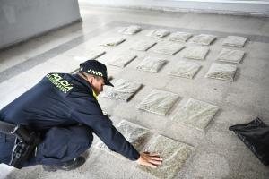 “Guaca” de marihuana fue hallada en terminales de transporte de Medellín 