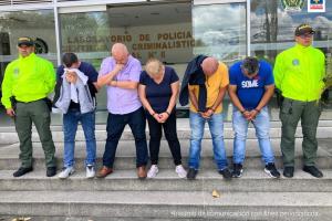 Captura de clan familiar dedicada al licor adulterado 
