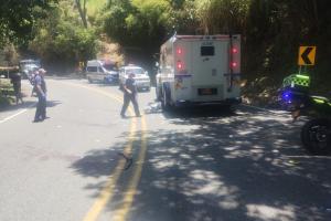 Motociclista falleció luego de colisionar con un camión en la vía La Pintada-Medellín  