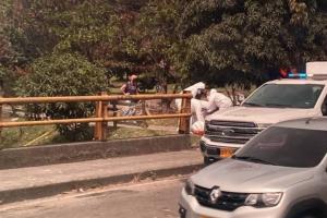 Recolectores de basura hallaron a un hombre muerto en la autopista Medellín-Bogotá 