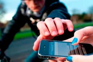 En el centro de Medellín recuperaron celulares robados a través de la modalidad de raponazo 
