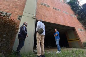Edificios con problemas estructurales en Medellín