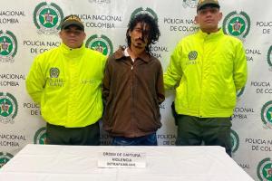 Fabián Esneider Arango Betancur, capturado por violencia intrafamiliar en Anorí, Antioquia