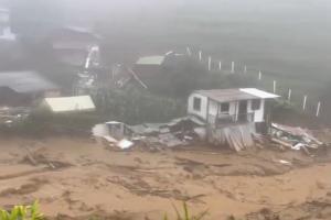 Avenida torrencial en Montebello: 30 casas destruidas y tres lesionados