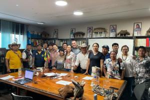Indígenas en Antioquia anuncian que no habrá más bloqueo de vías 