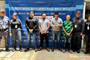 Imputan cargos contra falsos brujos 
