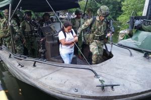 Detenida alias 'Mónica', líder del narcotráfico y extorsiones en Chocó: Esta cabecilla participó en varios combates 