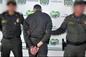 Gobernador calificó como grave presunta alianza de comandante de policía La Ceja con el Clan del Golfo