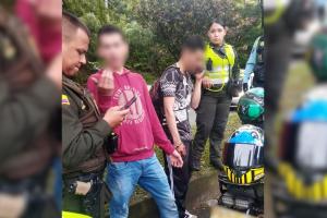 Condenan a motociclista que cogió a puños a guarda de tránsito en Medellín 