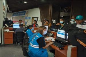 Más de 4 mil personas han llegado a Medellín víctimas de desplazamiento forzado en lo corrido del año. Quibdó, Caucasia y Segovia son los municipios que más casos registran, indicó la Personería Distrital