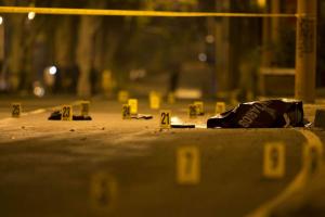 Con impactos de bala en la cabeza y tórax hallaron un cuerpo en la vía Nechí 