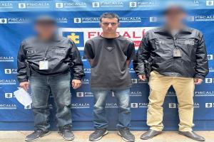 Más de 40 millones de pesos habría robado un hombre en una de las sedes de una cadena de supermercados. Esta persona tenía medida de casa por cárcel