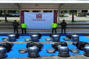 En más de 3 mil millones de pesos está avaluada una fábrica de lanchas rápida de la estructura criminal Clan del Golfo que desmanteló el Ejercito en Urabá. 