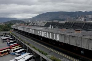 Más de 754 mil personas se movilizaron por las terminales terrestres de Medellín durante la semana de receso escolar