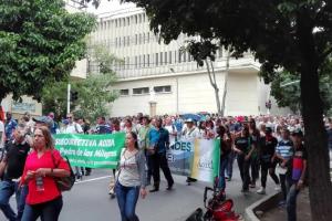 Marcha de docentes en Medellín