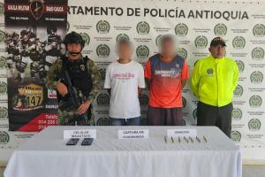 Alias “Eliécer” y “Jhon” peligrosos proveedores de armas de Los Caparros, cayeron en Caucasia