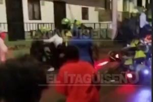 Policías heridos y un detenido dejó fiesta descontrolada en Itagüí