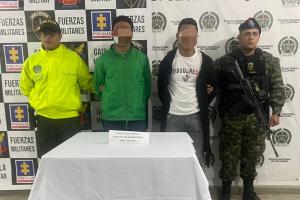 Dos hermanos, capturados por asesinar con arma blanca a un vecino en Rionegro tras violenta discusión por ruido