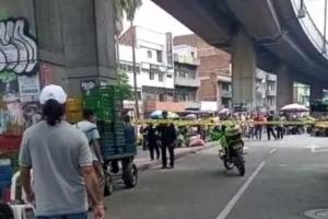 Referencia del bajo del puente de El Metro de Medellín 
