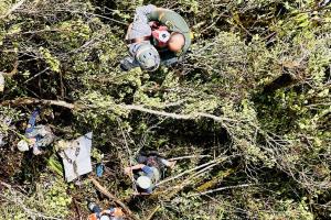 Reactivan búsqueda en Urrao: Faltaría encontrar restos de tres pasajeros tras siniestro aéreo