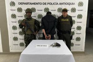 Capturaron a presunto homicida en Rionegro: El crimen estaría relacionado con el control del microtráfico en la zona