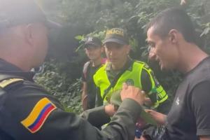 Detienen en Antioquia a sujeto que transportaba un ave en peligro de extinción 
