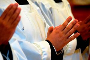 Seminarista es señalado de acosar sexualmente a niña de 12 años durante la catequesis en Turbo 