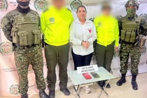 Revelan interceptaciones de lideresa social y militar que estarían al servicio del Clan del Golfo en Antioquia 