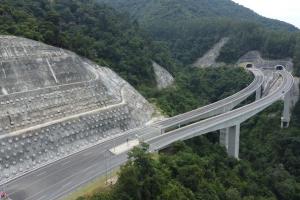 Autopista Conexión Pacífico 1