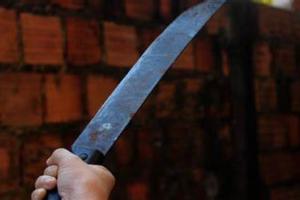 Menor de 17 años gravemente herida a machetazos en Antioquia: Su novio es el principal sospechoso 