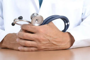 Denuncia de médico paisa 