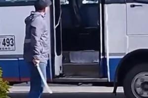 Conductor dañó bus con un machete durante fuerte confrontación en Rionegro 
