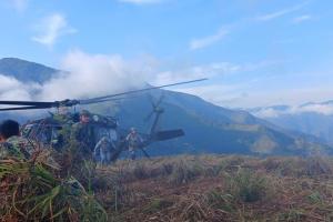 Trasladan a militar herido 
