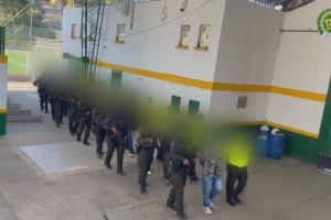 Allanamientos en Amalfi dieron con la captura de 10 peligrosos traficantes de drogas, incluido el temido alias "Pirry" 