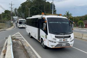 Transportadores del municipio de Rionegro retomaron operaciones, tras plan tortuga y cese de actividades con el que mostraron su desacuerdo con el sistema SitiRío. 