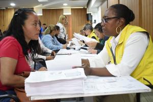 En mayo, más de tres mil personas en Antioquia serán notificadas para recibir su indemnización por parte de la Unidad para las Víctimas. 