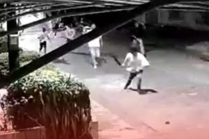 Toque de queda en Apartadó para menores tras asesinato de joven con machetes en lo que sería guerra de pandillas 