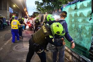Operativo con 200 policías en el centro de Medellín deja seis capturados y múltiples incautaciones 