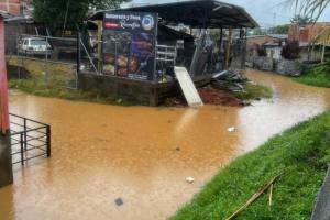Emergencia en Vegachi por inundaciones 