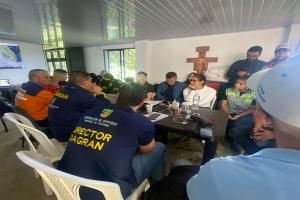 Alcaldía de Medellín apoya labores en Bello con caninos, drones y un equipo especializado de búsqueda y rescate