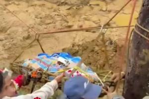 Recuperación de cuerpos en tragedia en Bello