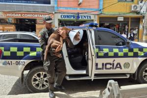 Canino resultó herido con un machete por ladrones en Apartadó: recibió más de 20 puntos