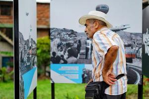 Exposición itinerante en el barrio Loreto de Medellín